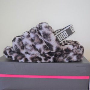 UGG Women’s Fluff Yeah Slides